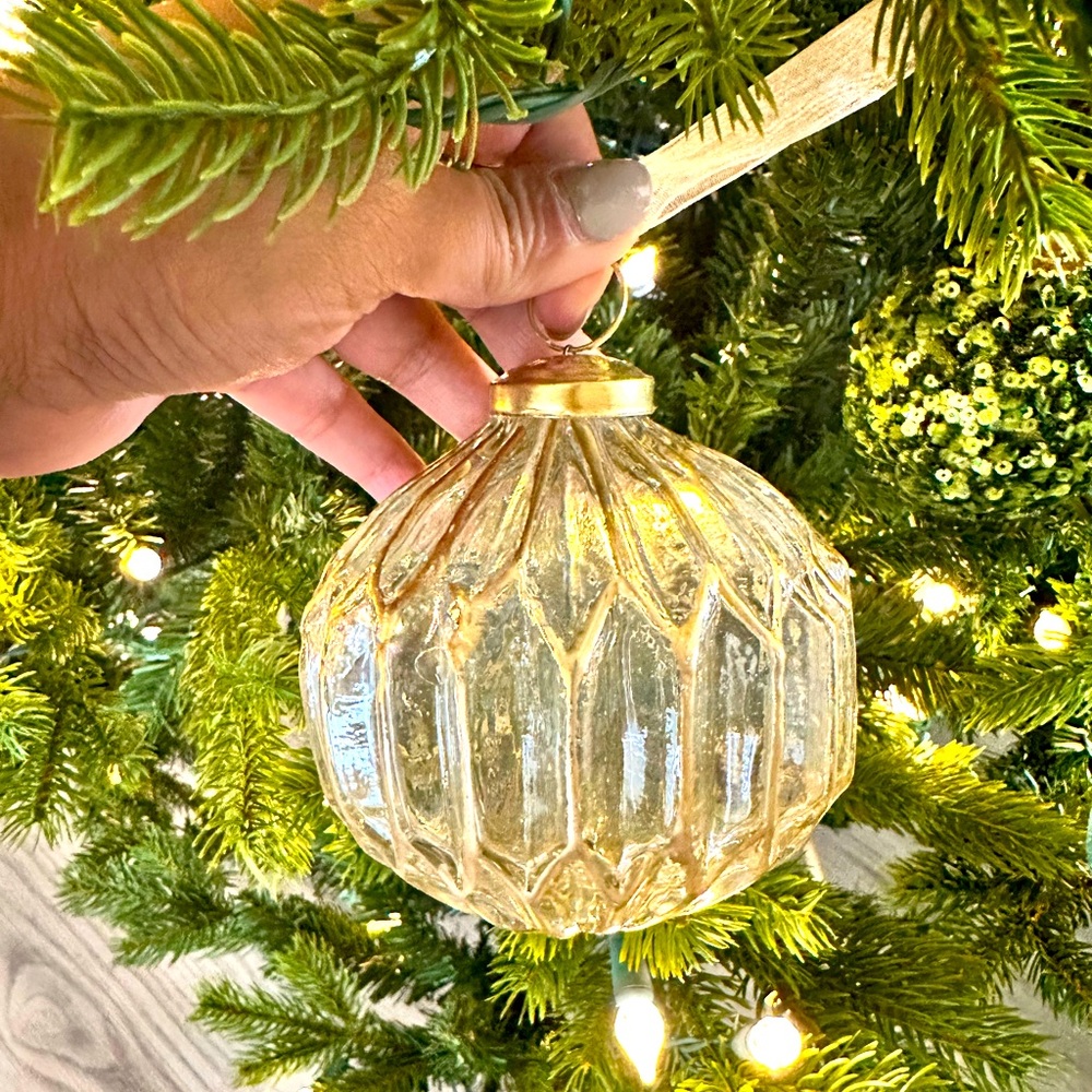 TINSEL & FIR ORNAMENTS 4as a SET